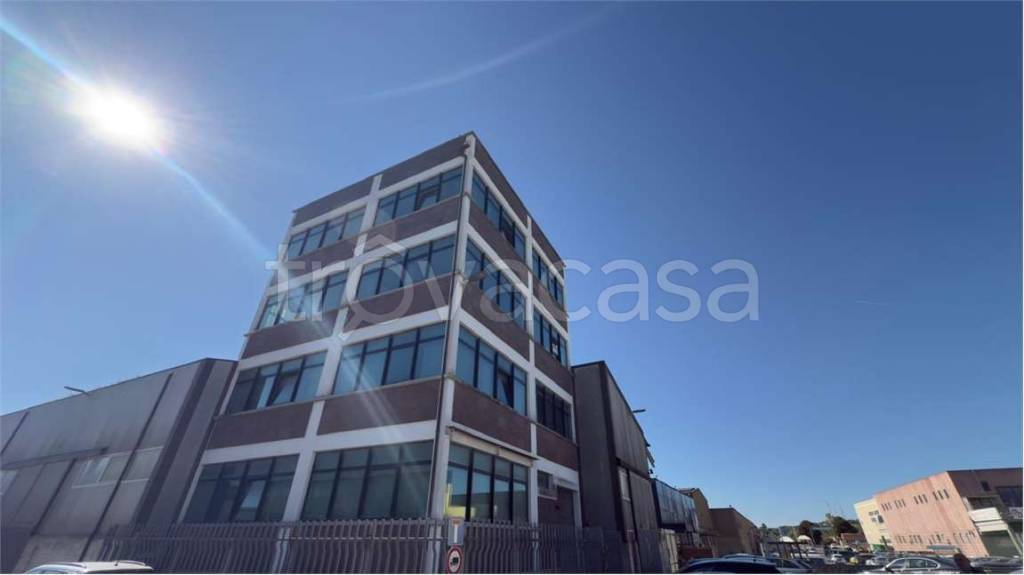 ufficio in vendita a Sassari in zona Predda Niedda