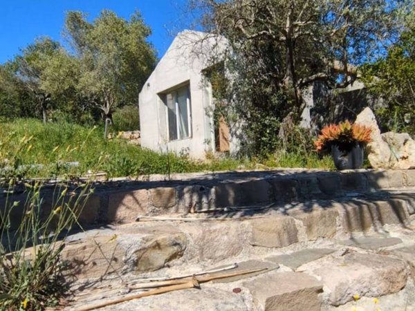 casa indipendente in vendita a Sassari in zona Latte Dolce