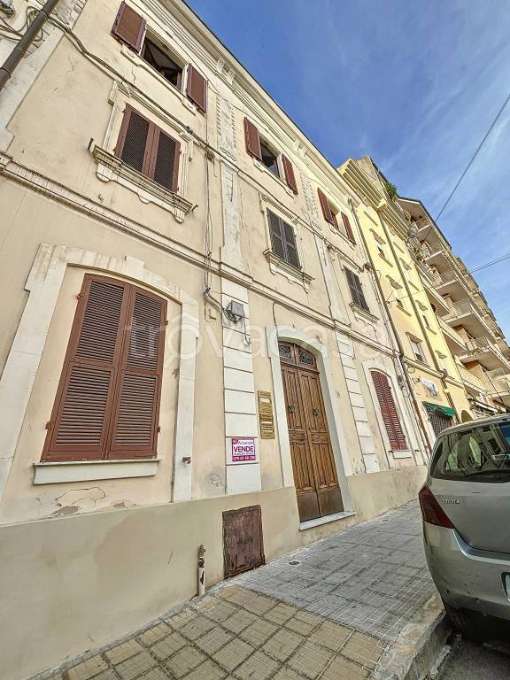 appartamento in vendita a Sassari in zona Centro Storico