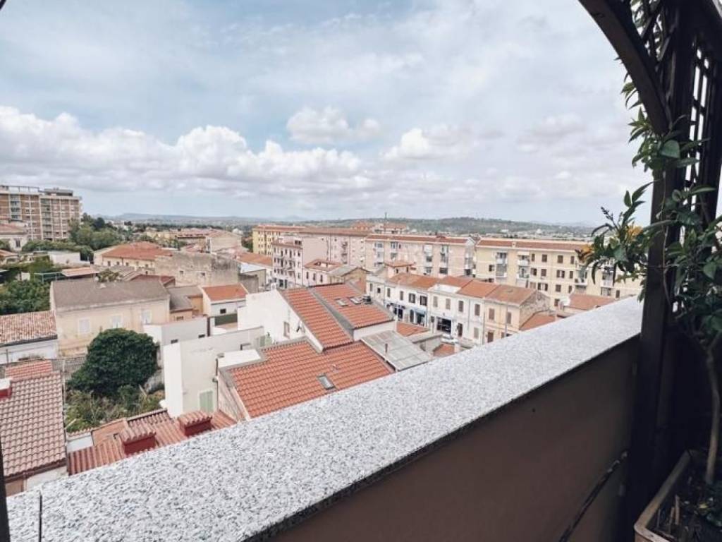 appartamento in vendita a Sassari in zona Centro Storico