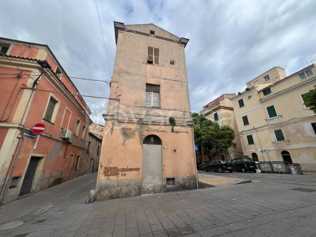 appartamento in vendita a Sassari in zona Centro Storico