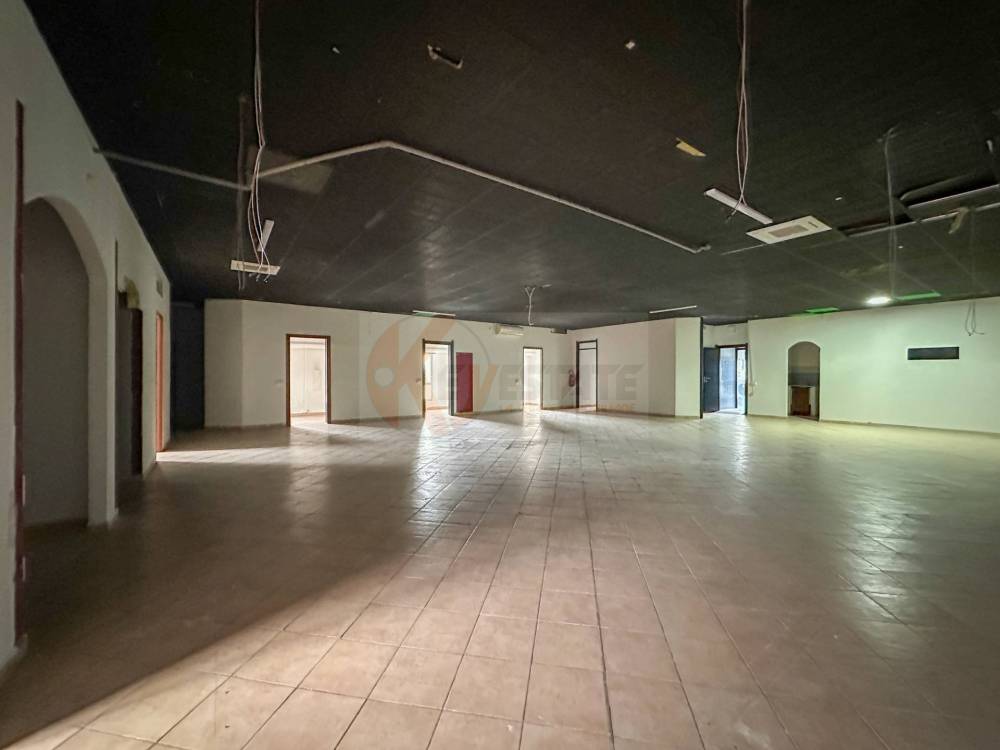 locale commerciale in vendita a Sassari in zona Predda Niedda