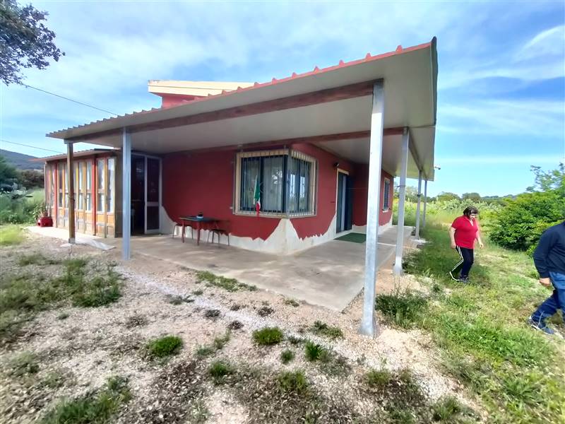 casa indipendente in vendita a Sassari in zona Campanedda