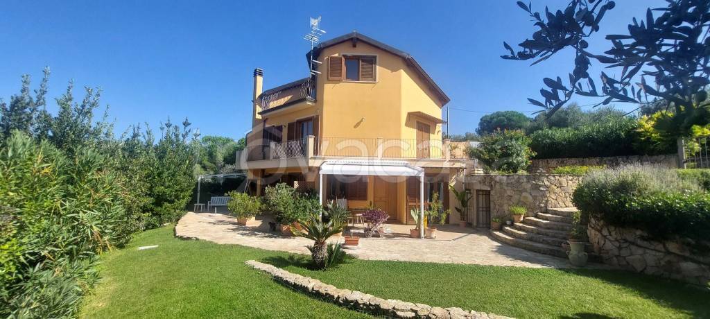 casa indipendente in vendita a Sassari in zona Luna e Sole / Prunizzedda