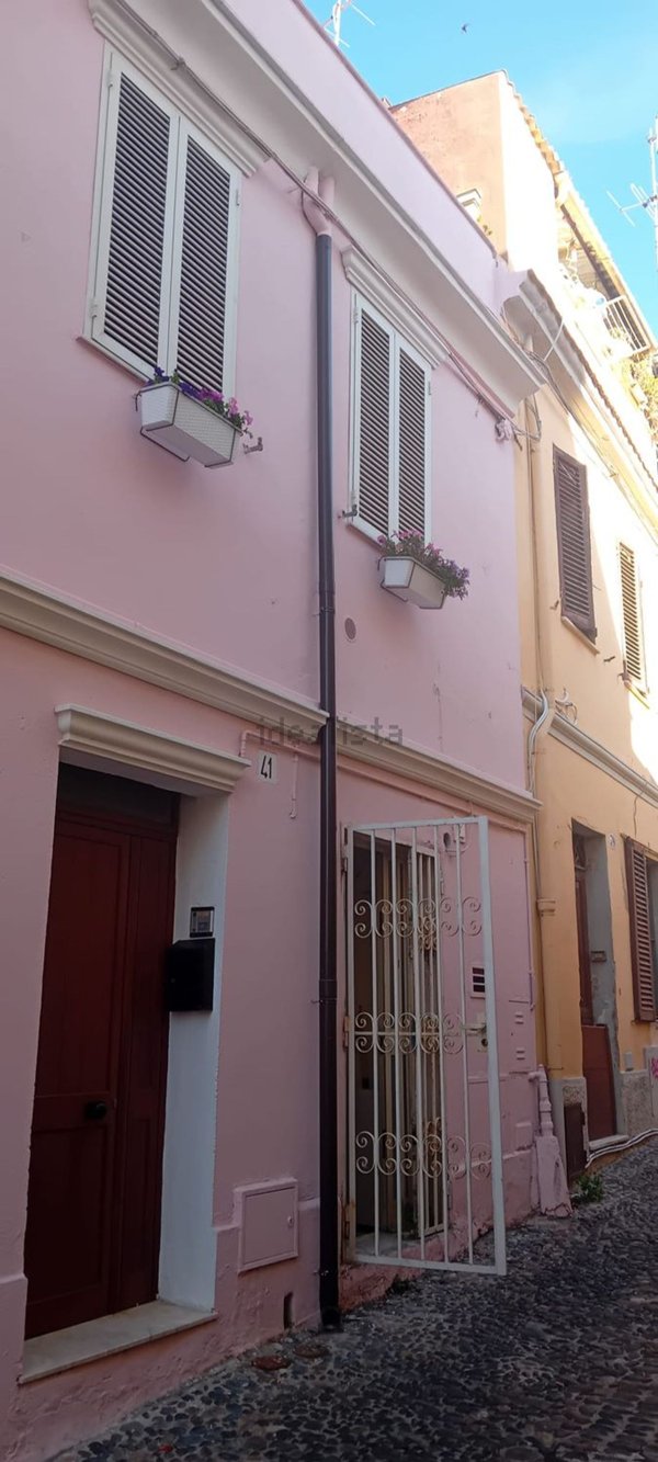 appartamento in vendita a Sassari in zona Centro Storico
