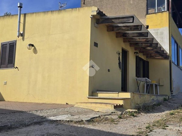 casa indipendente in vendita a Sassari in zona Ottava