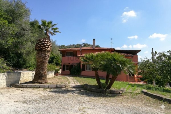 casa indipendente in vendita a Sassari