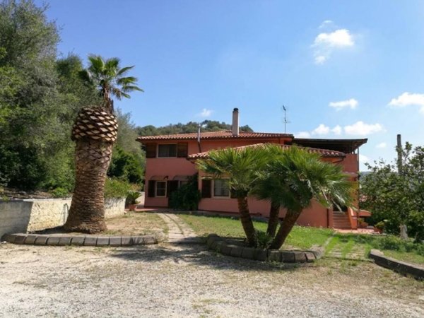 casa indipendente in vendita a Sassari in zona Filigheddu
