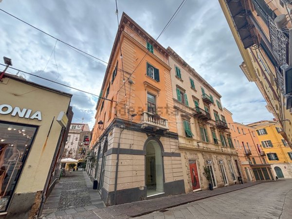 appartamento in vendita a Sassari in zona Centro Storico