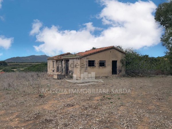 casa indipendente in vendita a Sassari in zona Baratz