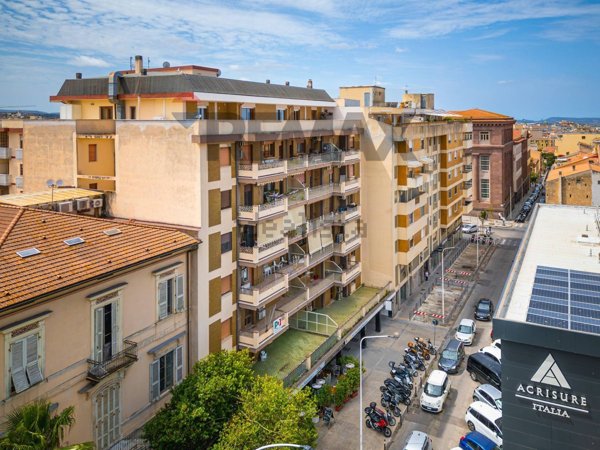 ufficio in vendita a Sassari in zona Centro Storico