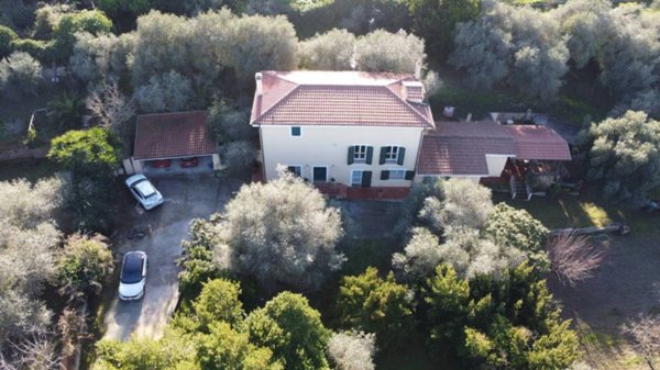 casa indipendente in vendita a Sassari