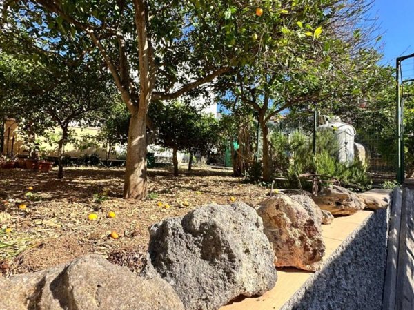 casa indipendente in vendita a Sassari in zona Li Punti