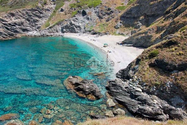 appartamento in vendita a Sassari in zona Argentiera