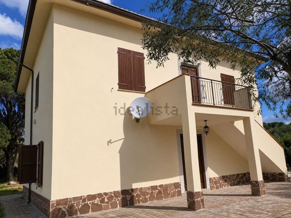casa indipendente in vendita a Sassari in zona Caniga
