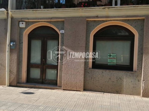 negozio in vendita a Sassari in zona Centro Storico