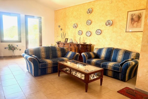 casa indipendente in vendita a Sassari in zona Filigheddu
