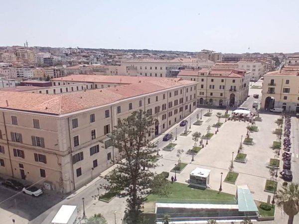 appartamento in vendita a Sassari in zona Centro Storico