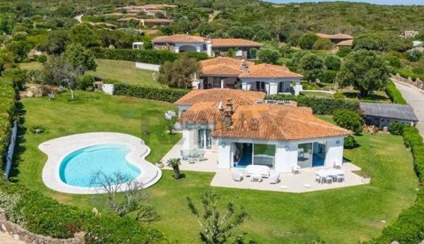 casa indipendente in vendita a Sassari in zona Centro Storico