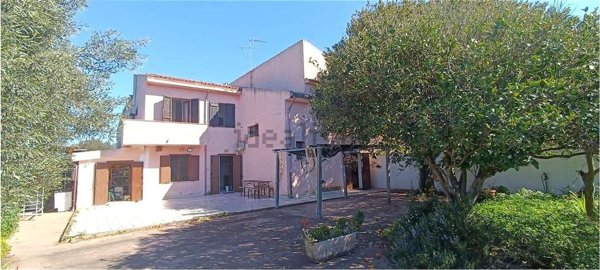 casa indipendente in vendita a Sassari in zona Ottava