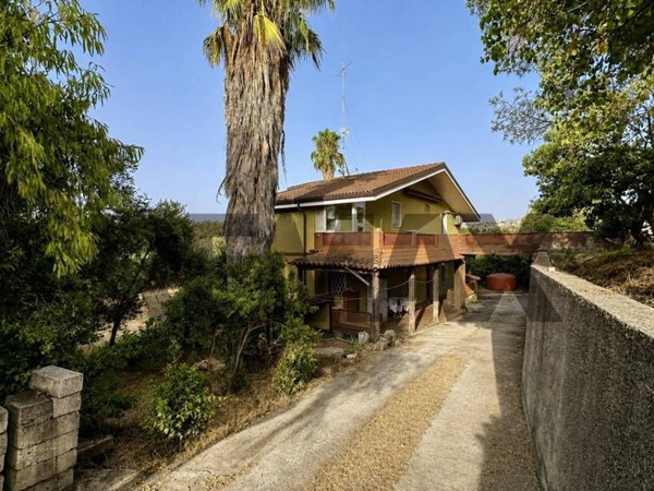 casa indipendente in vendita a Sassari