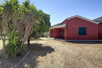 casa indipendente in vendita a Sassari
