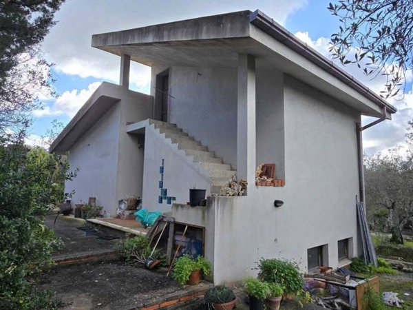 casa indipendente in vendita a Sassari in zona La Landrigga