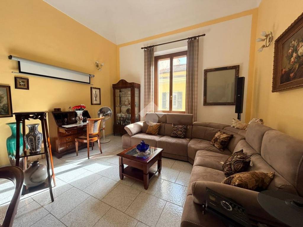 appartamento in vendita a Sassari in zona Centro Storico