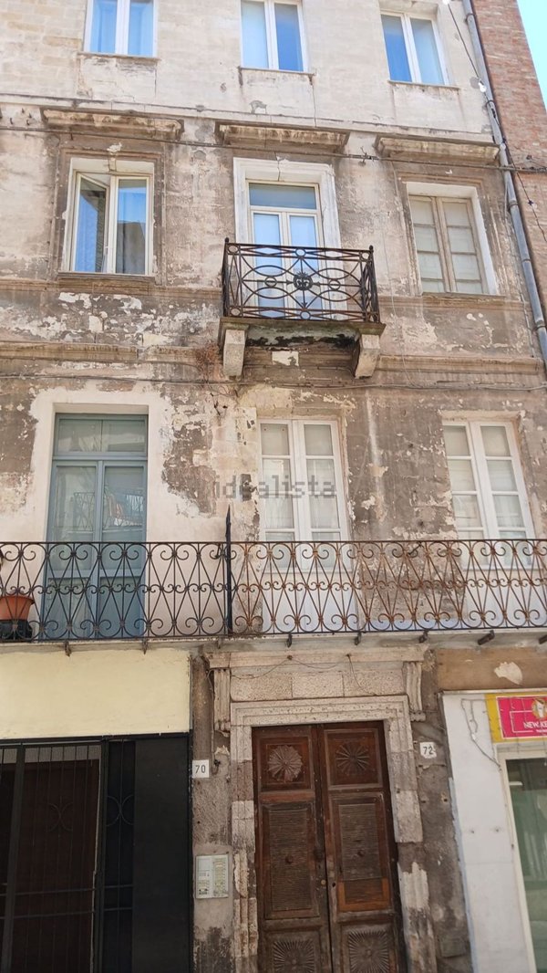 appartamento in vendita a Sassari in zona Centro Storico