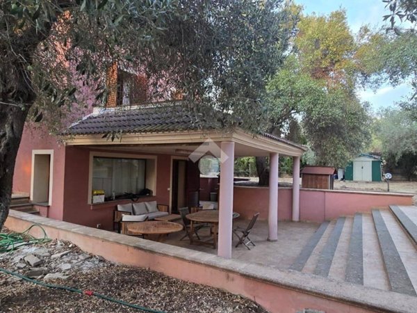 casa indipendente in vendita a Sassari in zona La Landrigga