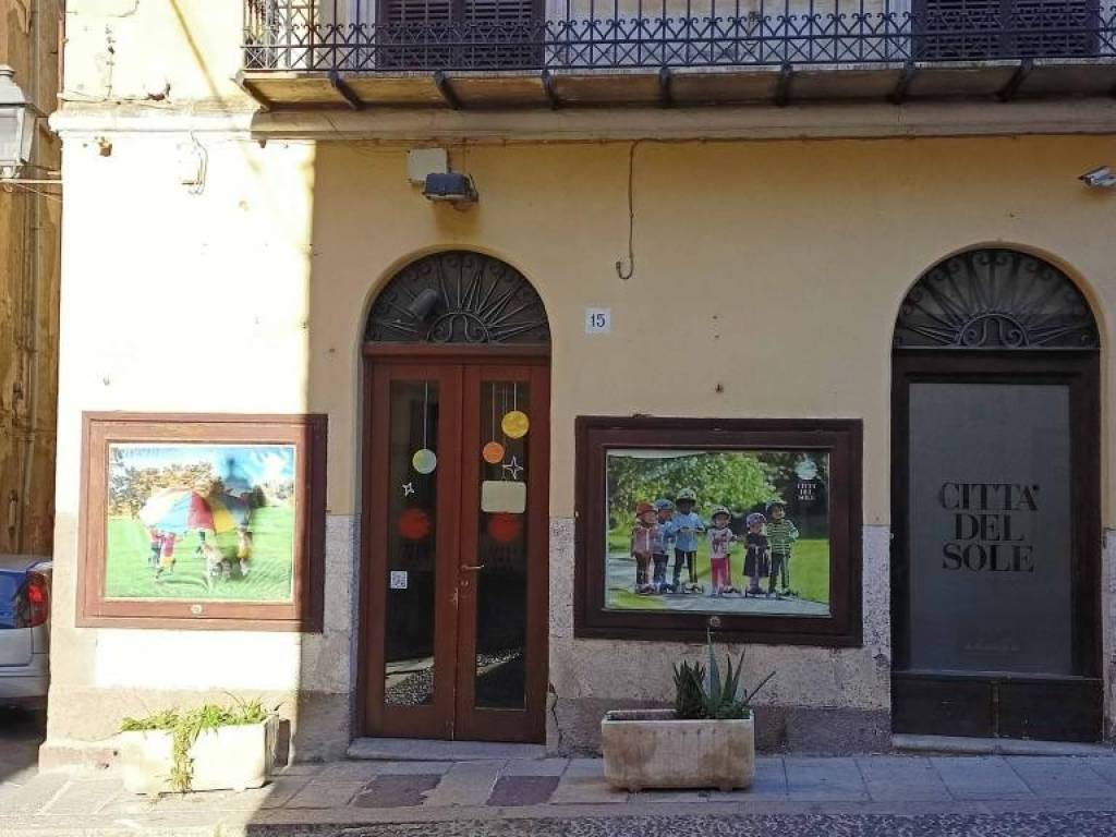 locale commerciale in vendita a Sassari in zona Centro Storico