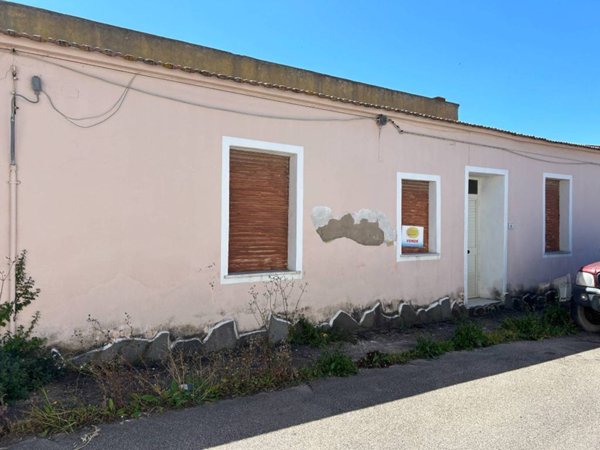 casa indipendente in vendita a Sedini