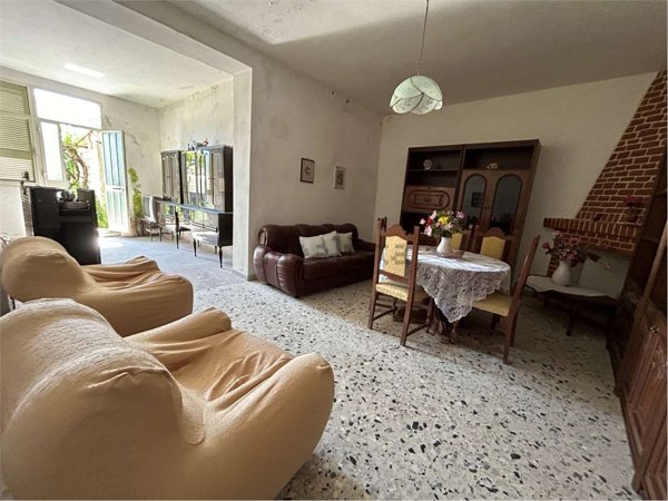 casa indipendente in vendita a Sedini
