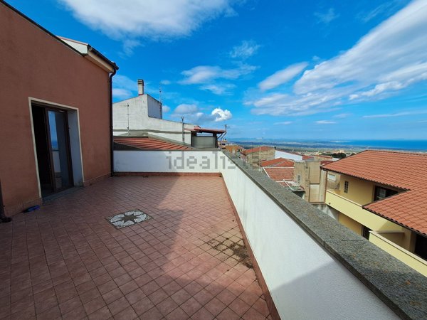 casa indipendente in vendita a Sennori