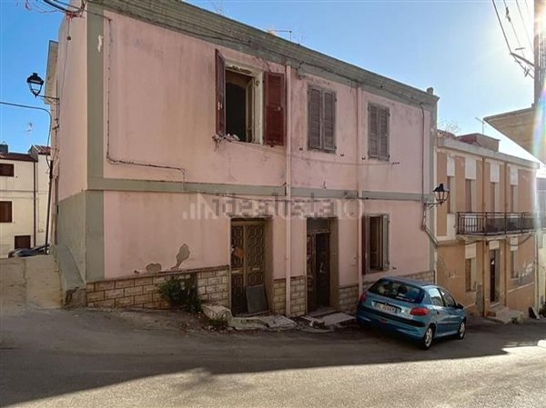 casa indipendente in vendita a Sennori