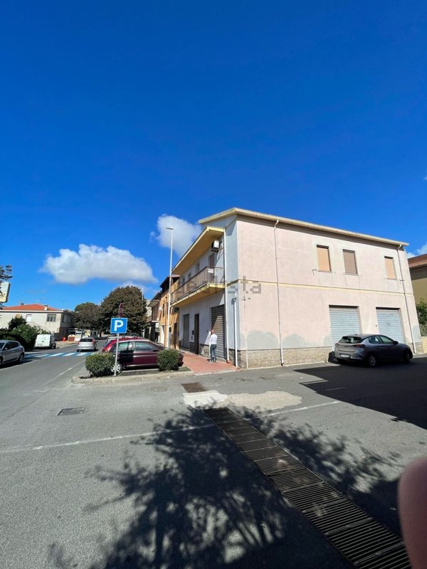 casa indipendente in vendita a Sennori