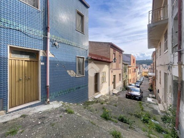 casa indipendente in vendita a Sennori