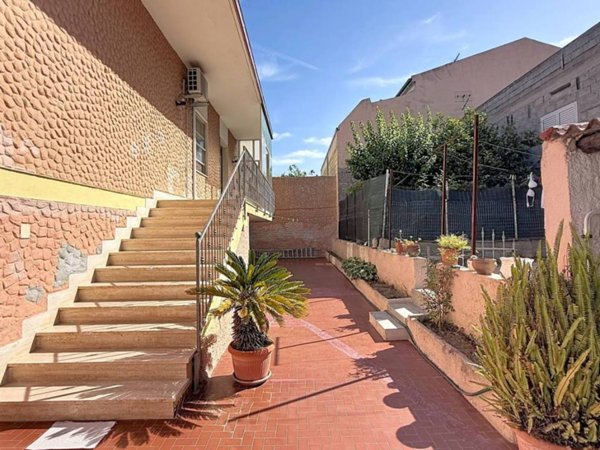 casa indipendente in vendita a Sennori