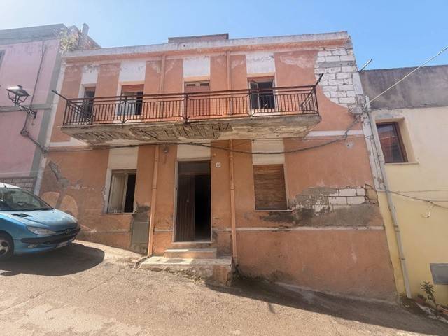 casa indipendente in vendita a Sennori