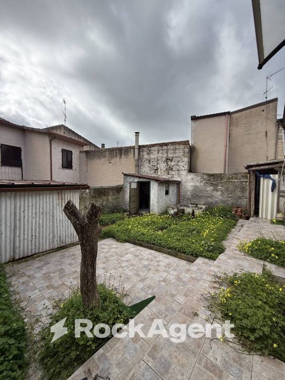 casa indipendente in vendita a Siligo