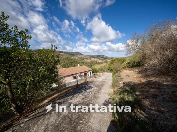 casa indipendente in vendita a Siligo