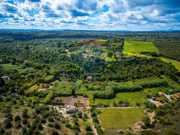 casa indipendente in vendita a Sorso