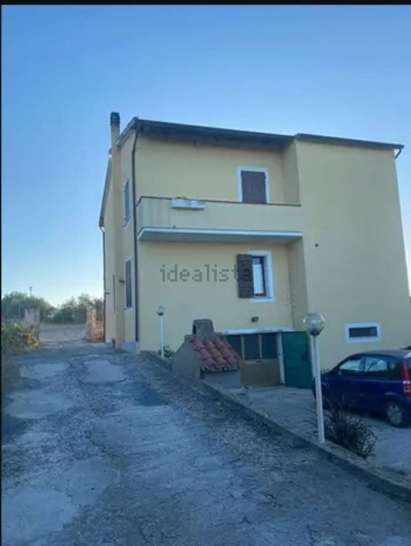 casa indipendente in vendita a Sorso