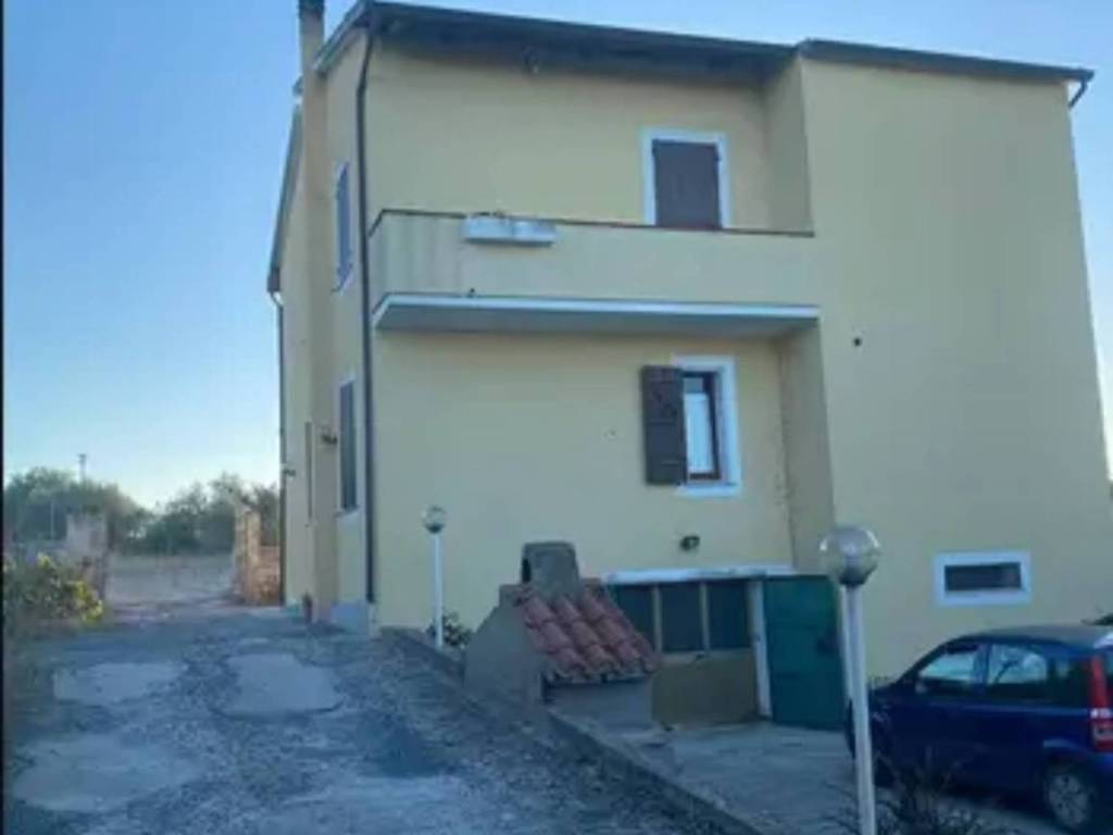 casa indipendente in vendita a Sorso