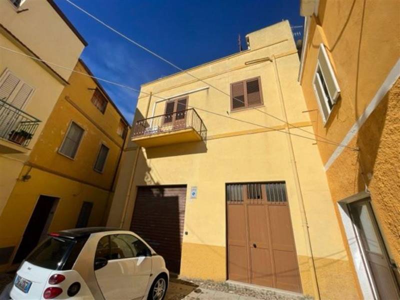casa indipendente in vendita a Sorso