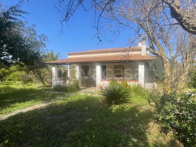 casa indipendente in vendita a Sorso