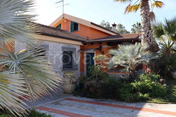 casa indipendente in vendita a Sorso