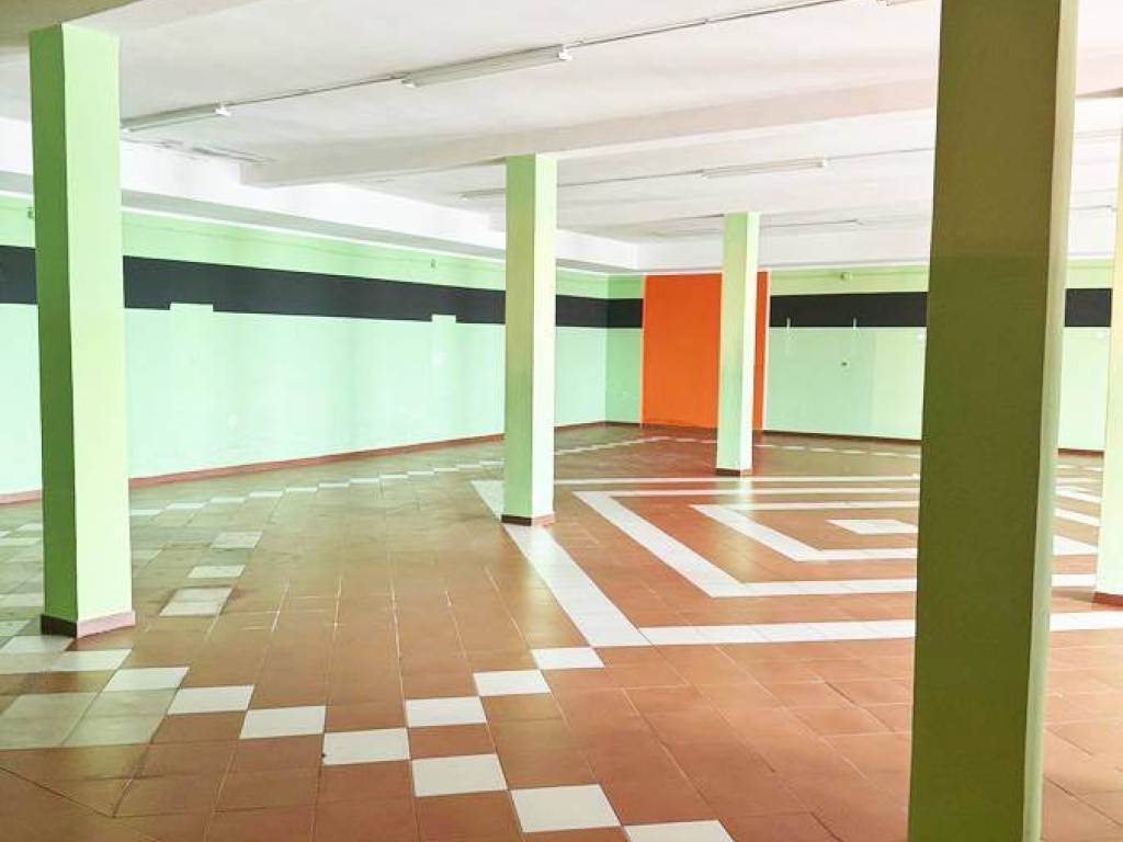 locale commerciale in vendita a Sorso