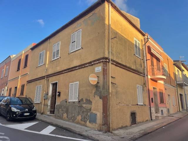 casa indipendente in vendita a Sorso
