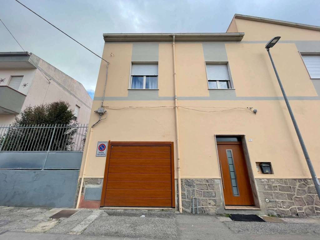 casa indipendente in vendita a Sorso in zona Marina di Sorso